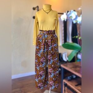 Velveteen Floral Pants with Belt